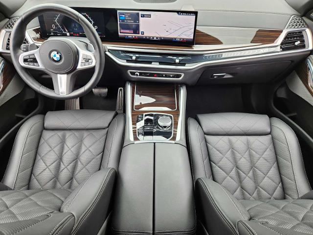 2025 BMW X6 xDrive40i Vehicle Photo in PLANO, TX 75024