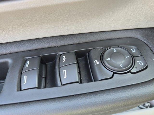 2023 GMC Terrain Vehicle Photo in Pleasant Hills, PA 15236