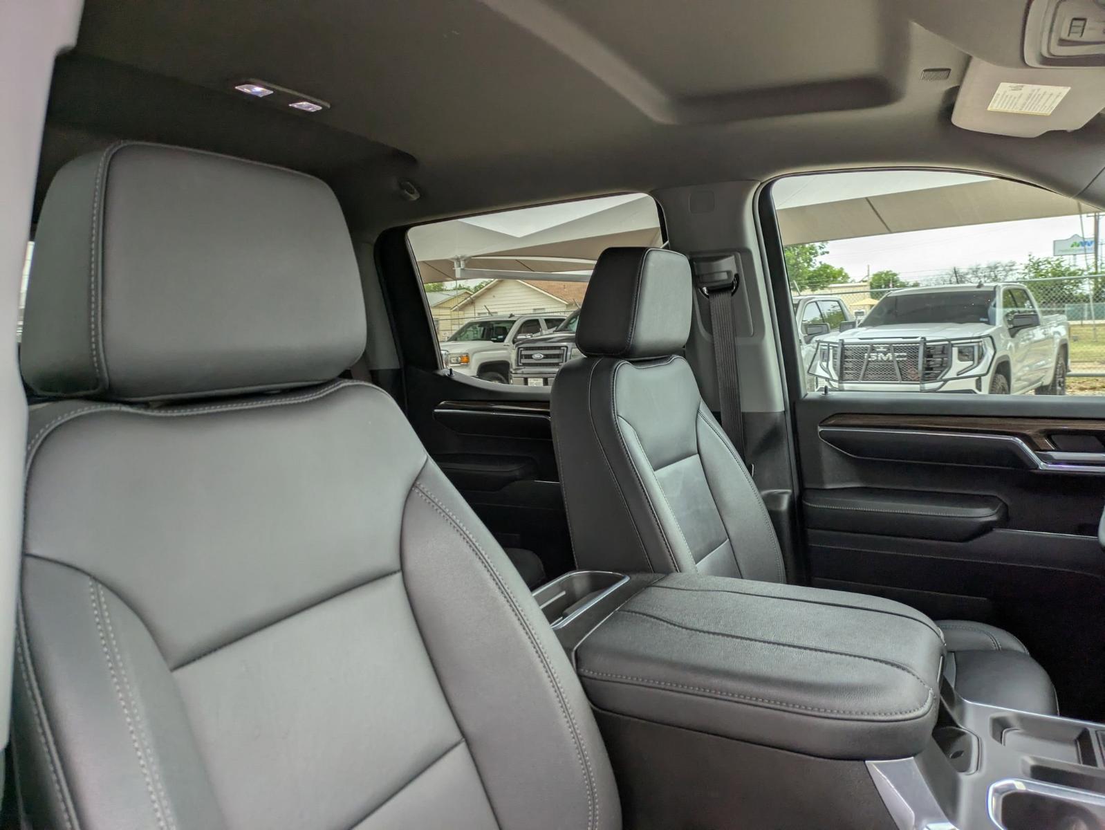 2023 Chevrolet Silverado 1500 Vehicle Photo in SELMA, TX 78154-1460