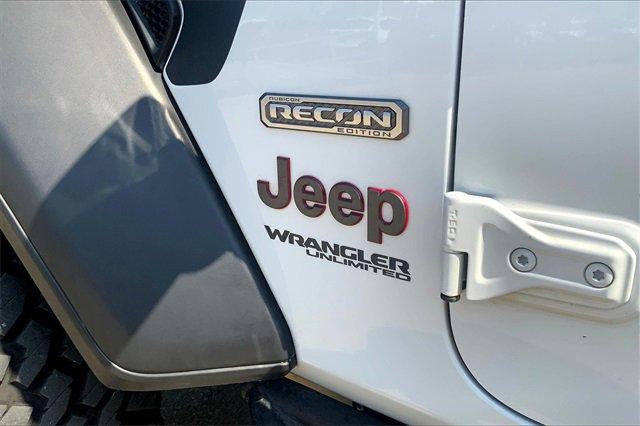 2020 Jeep Wrangler Unlimited Vehicle Photo in KANSAS CITY, MO 64114-4545