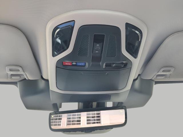 2025 Subaru Outback Vehicle Photo in Green Bay, WI 54304