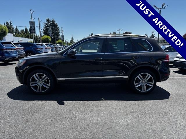 2011 Volkswagen Touareg Vehicle Photo in Puyallup, WA 98371