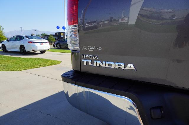 2012 Toyota Tundra 4WD Truck Vehicle Photo in Riverdale, UT 84405