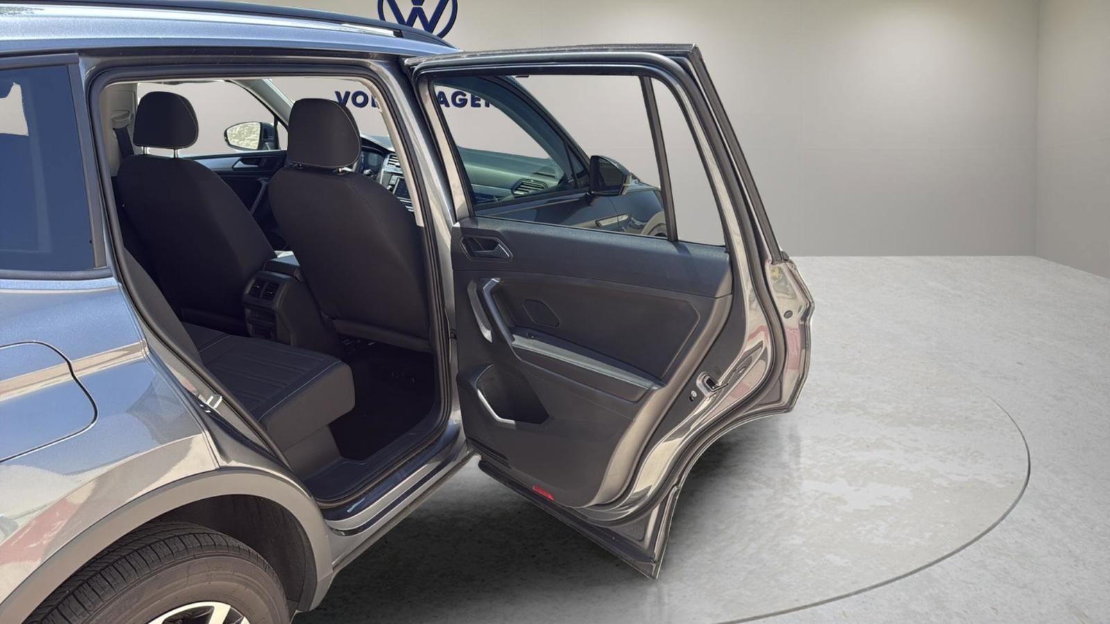 2023 Volkswagen Tiguan Vehicle Photo in Georgetown, TX 78626