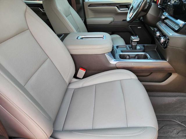 2022 GMC Sierra 1500 Vehicle Photo in DENTON, TX 76210-9321