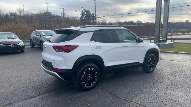 2022 Chevrolet Trailblazer Vehicle Photo in MOON TOWNSHIP, PA 15108-2571