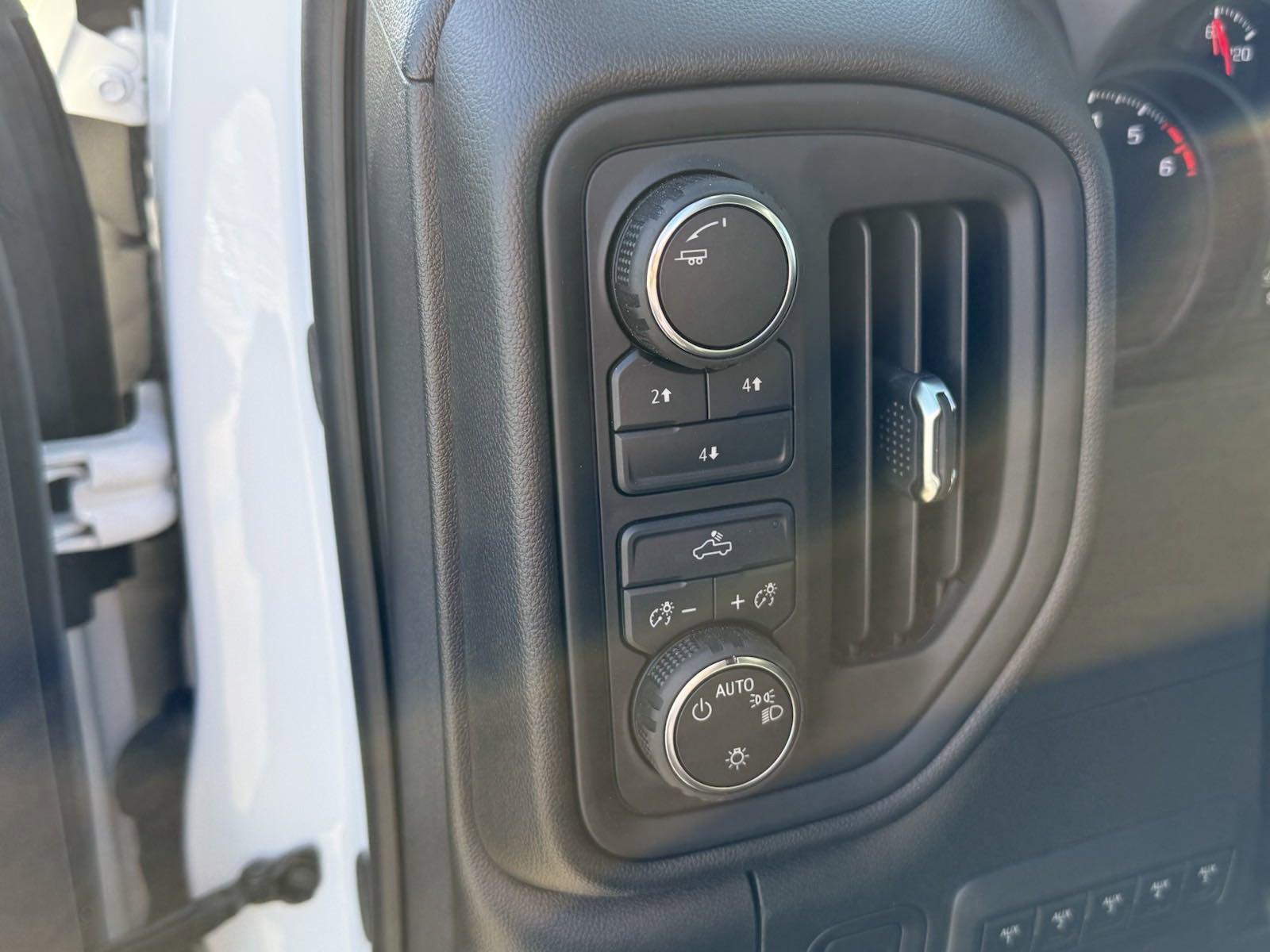 2024 Chevrolet Silverado 2500 HD Vehicle Photo in GEORGETOWN, TX 78626-7508