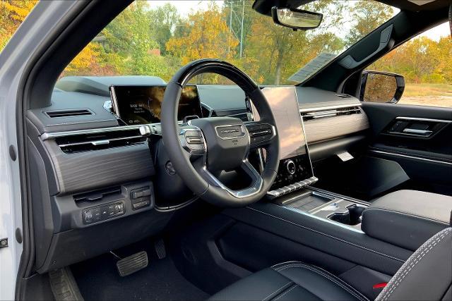 2024 GMC Sierra EV Vehicle Photo in KANSAS CITY, MO 64114-4545