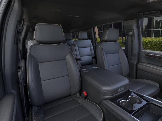 2025 Chevrolet Suburban Vehicle Photo in GEORGETOWN, TX 78626-7508