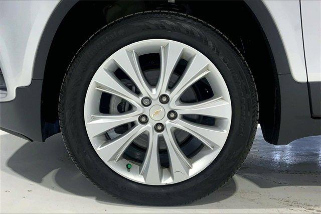 2020 Chevrolet Trax Vehicle Photo in TOPEKA, KS 66609-0000