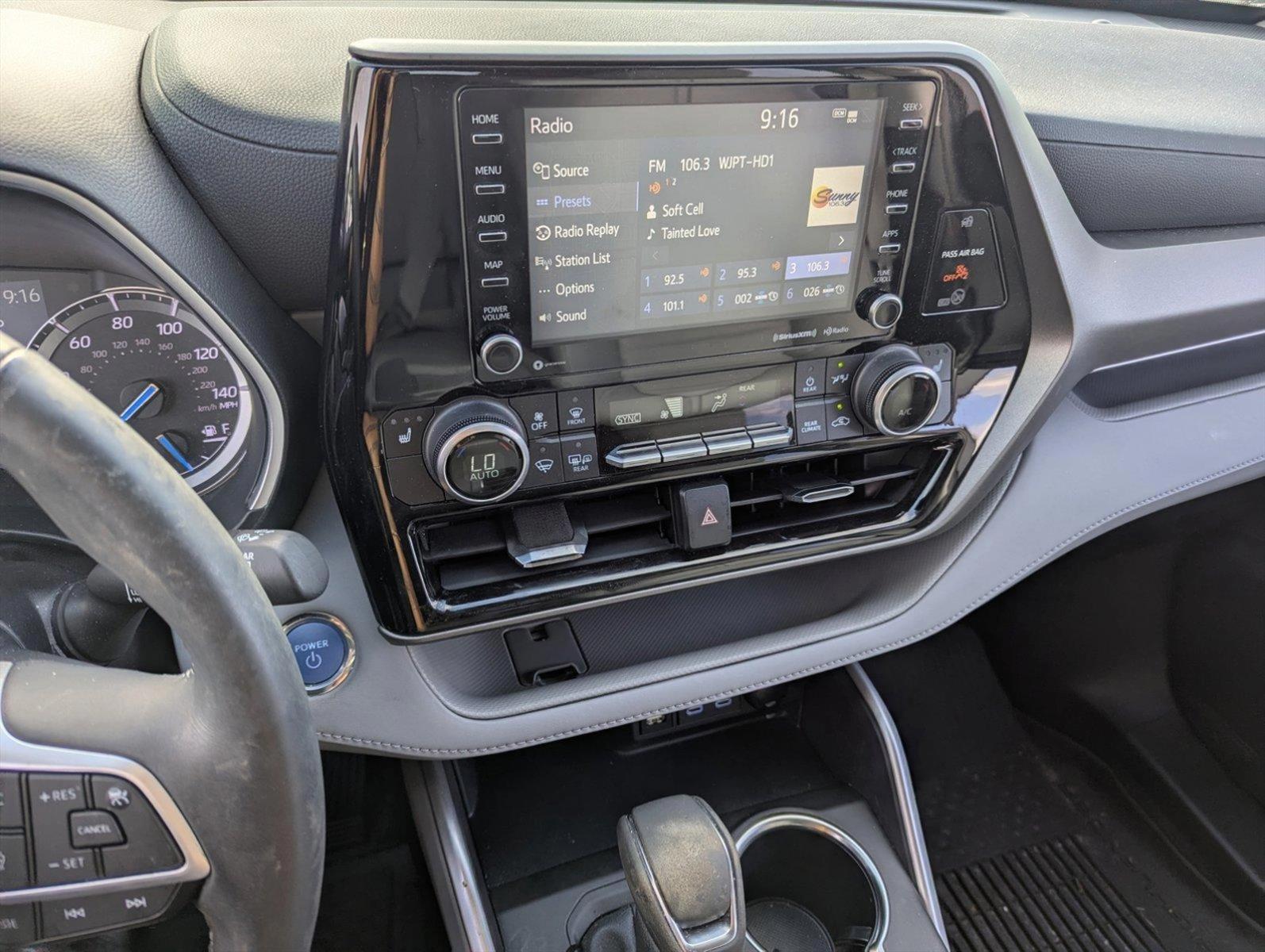 2022 Toyota Highlander Vehicle Photo in Ft. Myers, FL 33907