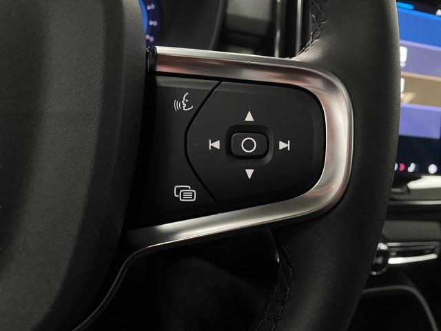 2025 Volvo XC40 Vehicle Photo in Appleton, WI 54913