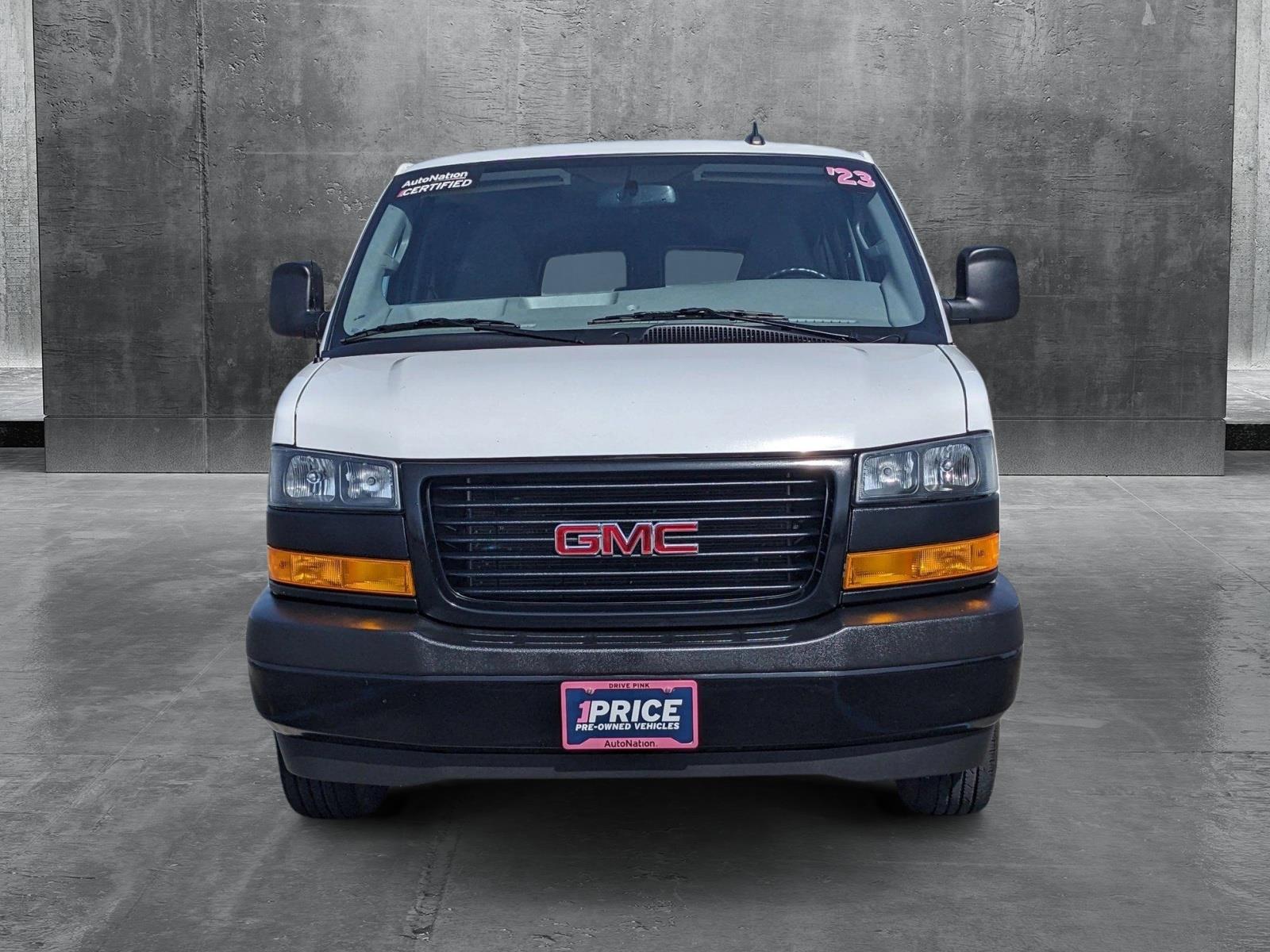 2023 GMC Savana Passenger 3500 Vehicle Photo in HOUSTON, TX 77034-5009