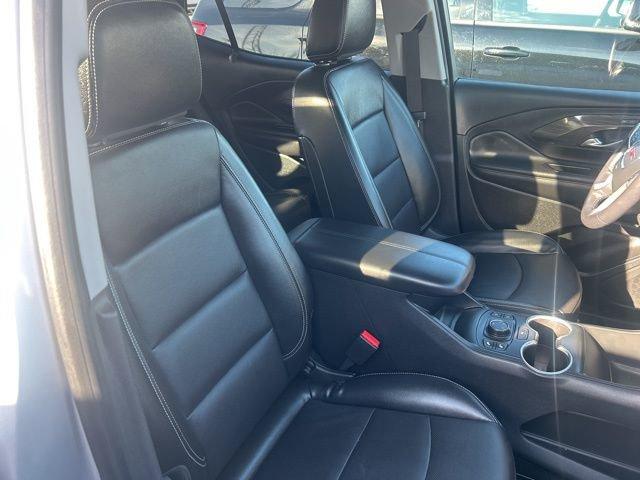2022 GMC Terrain Vehicle Photo in MEDINA, OH 44256-9631