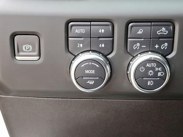 2024 GMC Sierra 2500 HD Vehicle Photo in WATERTOWN, CT 06795-3318