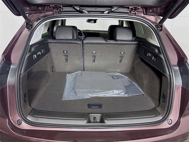 2025 Buick Envision Vehicle Photo in PUYALLUP, WA 98371-4149