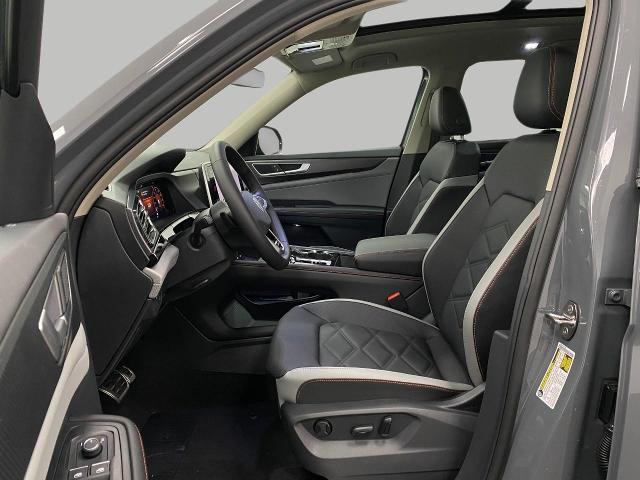 2025 Volkswagen Atlas Vehicle Photo in Appleton, WI 54913
