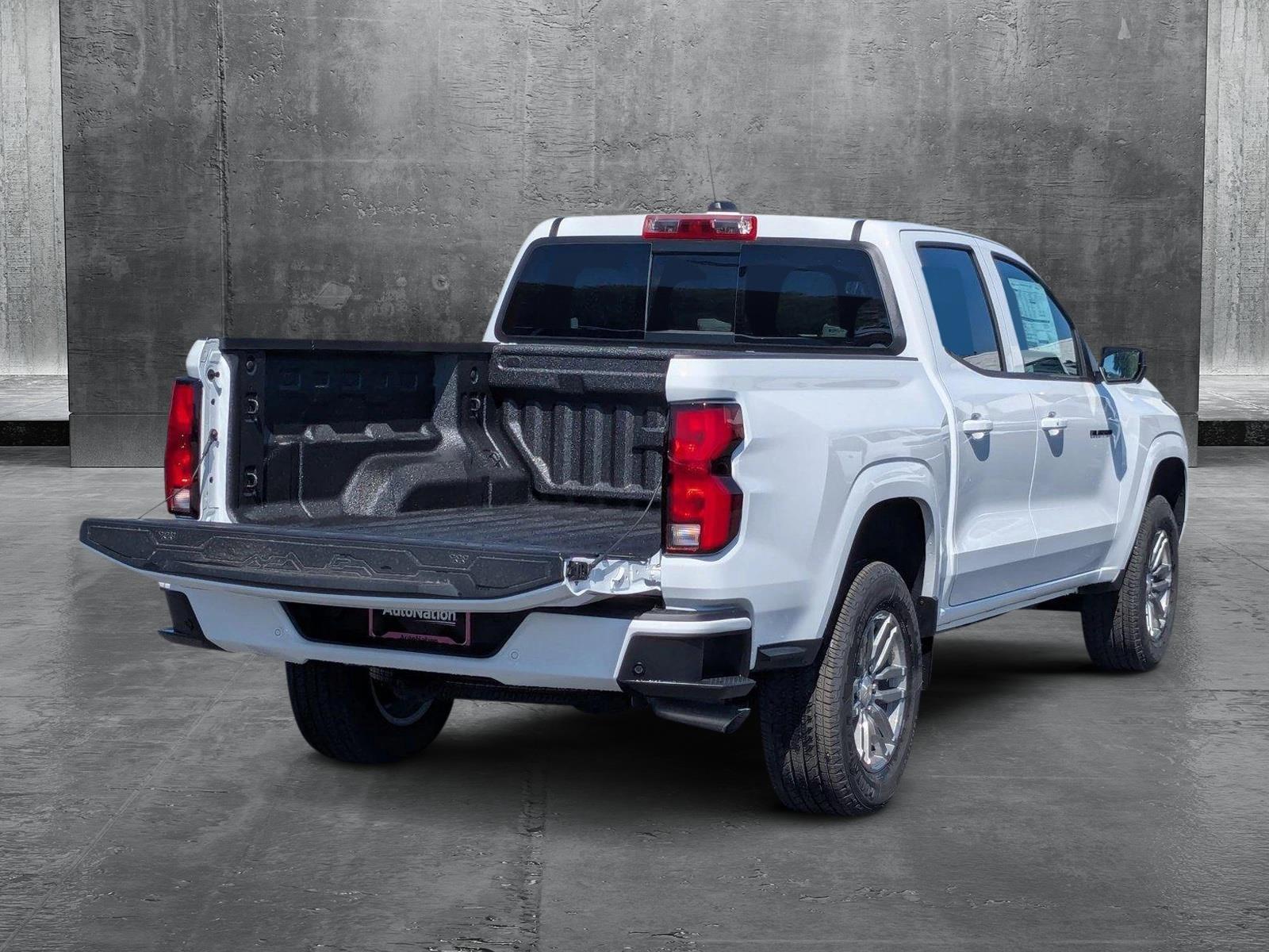 2025 Chevrolet Colorado Vehicle Photo in VALENCIA, CA 91355-1705
