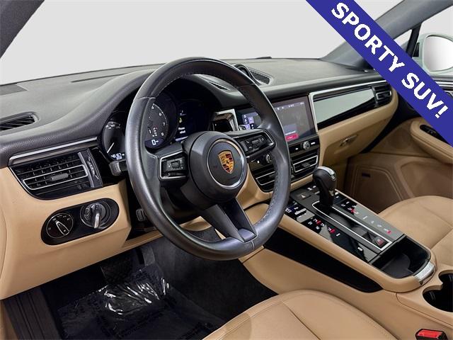 2022 Porsche Macan Vehicle Photo in Puyallup, WA 98371