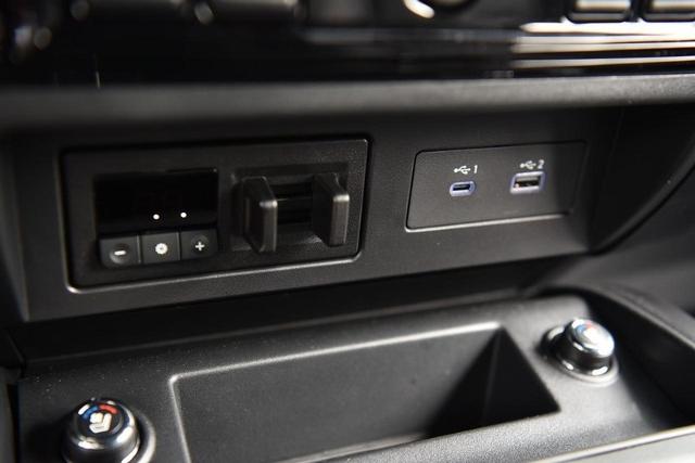 2024 Nissan Titan Vehicle Photo in Ballwin, MO 63011