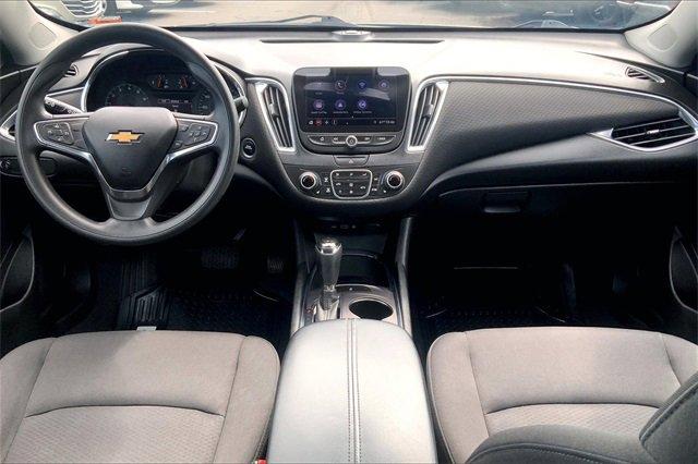 2019 Chevrolet Malibu Vehicle Photo in KANSAS CITY, MO 64114-4502