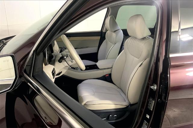 2024 Hyundai PALISADE Vehicle Photo in Lees Summit, MO 64086