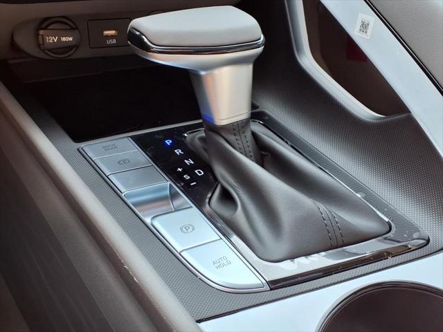 2025 Hyundai ELANTRA Vehicle Photo in Peoria, IL 61615