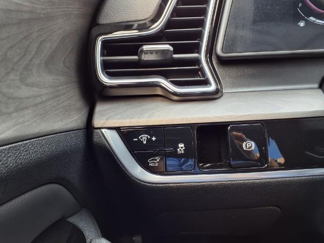 2023 Kia Sportage Vehicle Photo in Oshkosh, WI 54904