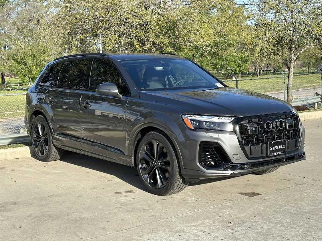 2025 Audi Q7 Vehicle Photo in HOUSTON, TX 77090
