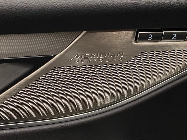 2025 Jaguar F-PACE Vehicle Photo in Appleton, WI 54913