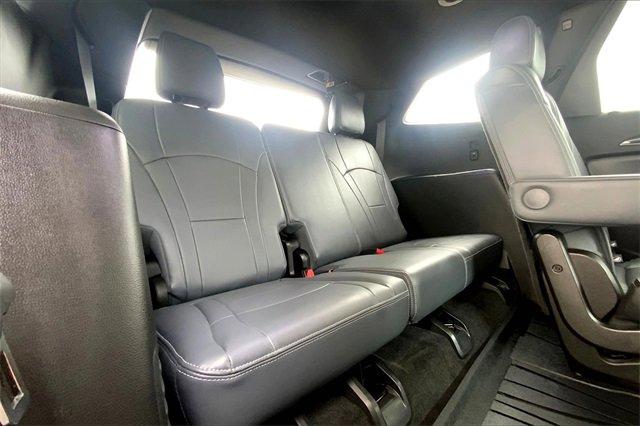 2022 Buick Enclave Vehicle Photo in TOPEKA, KS 66609-0000