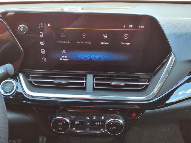 2025 Chevrolet Trax Vehicle Photo in Tampa, FL 33612