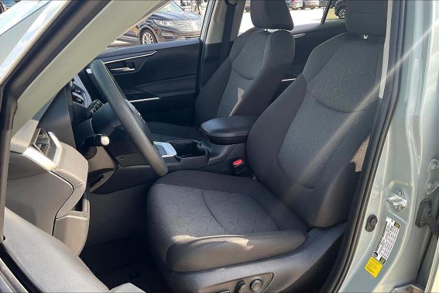 2022 Toyota RAV4 Vehicle Photo in Grapevine, TX 76051