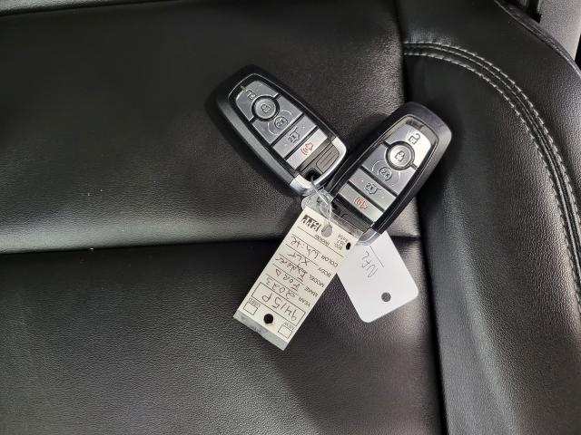 2023 Ford Explorer Vehicle Photo in Neenah, WI 54956