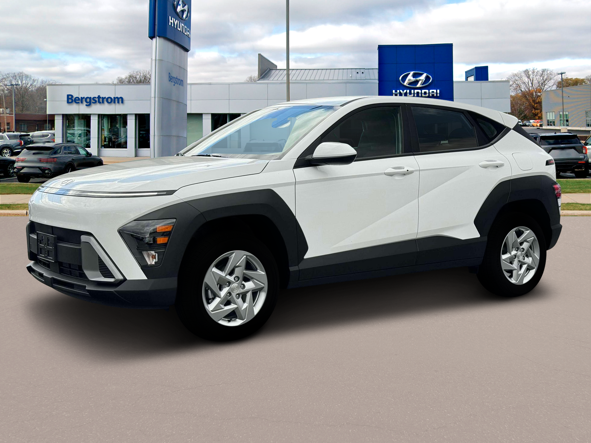 2025 Hyundai KONA Vehicle Photo in Green Bay, WI 54304