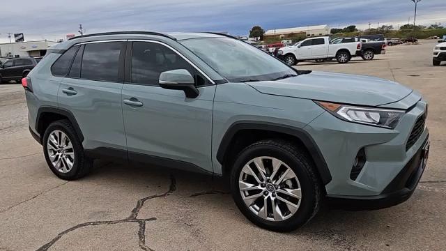 2020 Toyota RAV4 Vehicle Photo in San Angelo, TX 76901