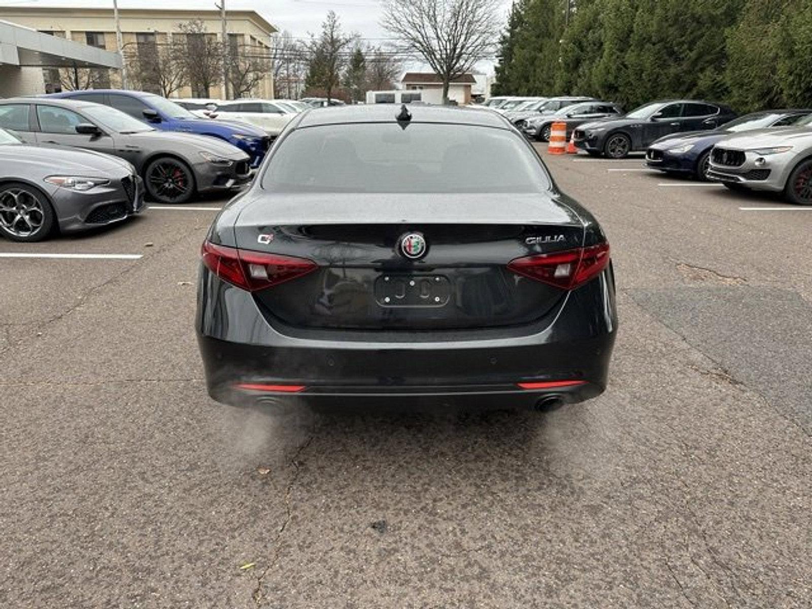 2022 Alfa Romeo Giulia Vehicle Photo in Willow Grove, PA 19090