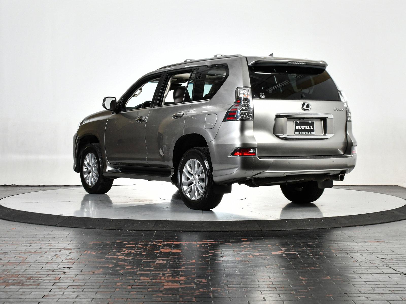 2022 Lexus GX 460 Vehicle Photo in DALLAS, TX 75235