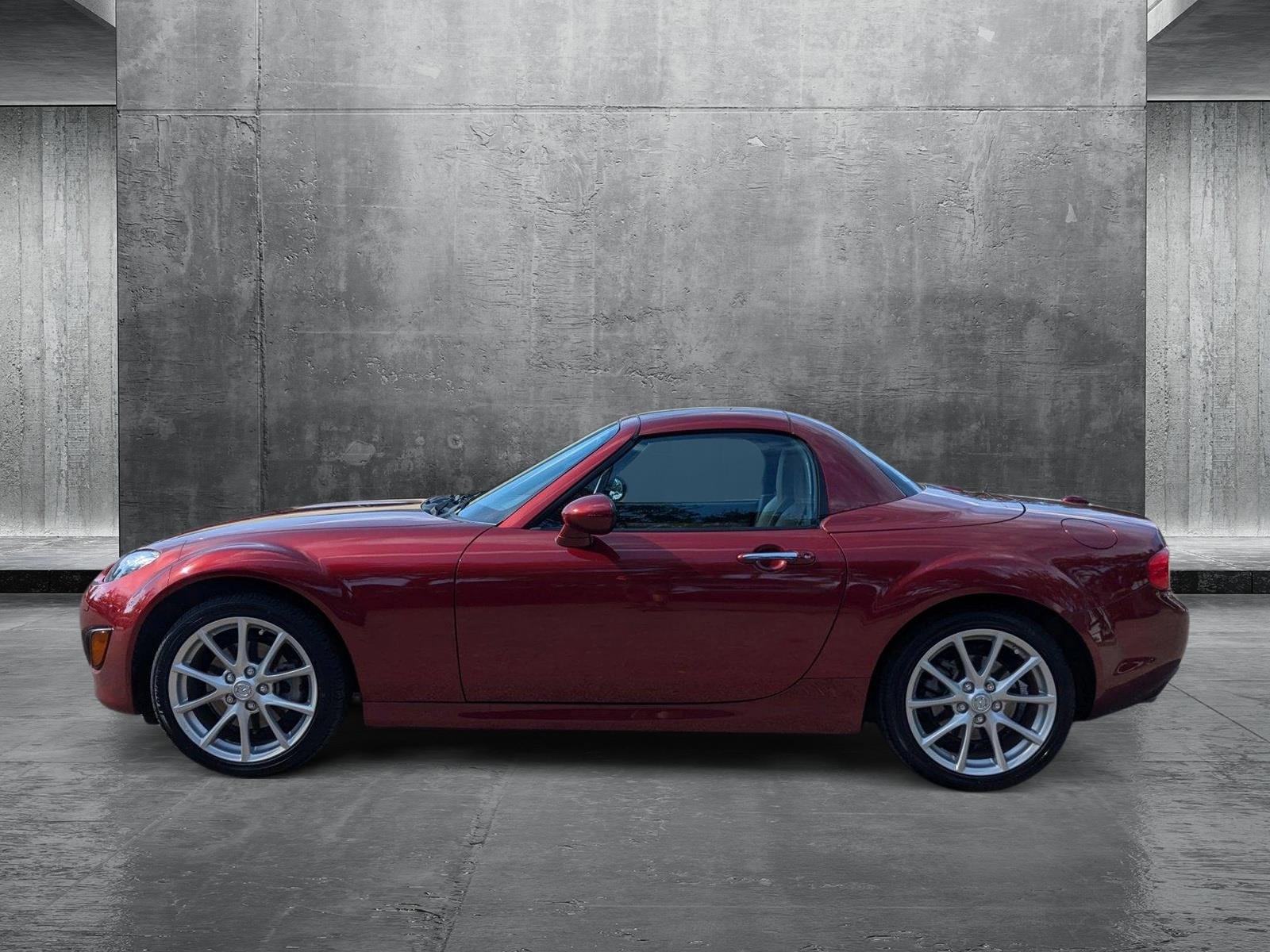 2011 Mazda MX-5 Miata Vehicle Photo in Tampa, FL 33614