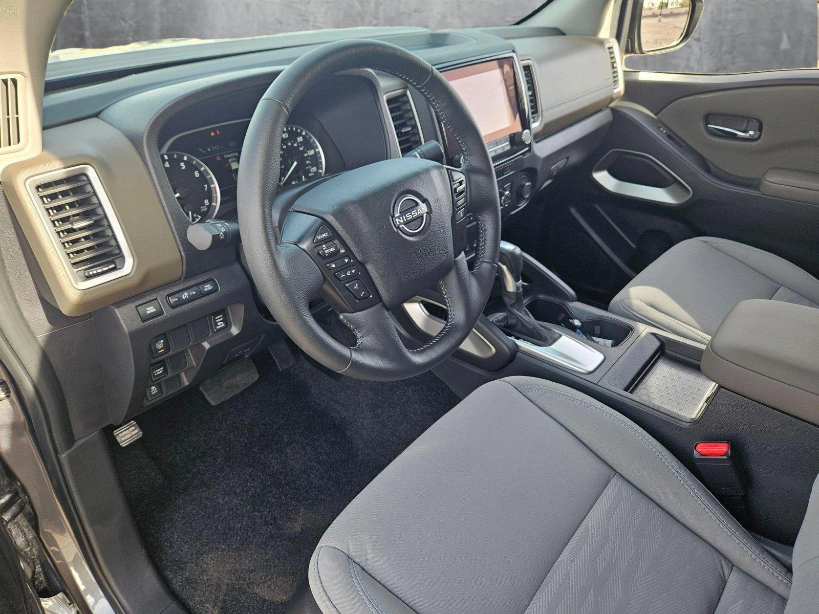 2024 Nissan Frontier Vehicle Photo in PEORIA, AZ 85382-3715