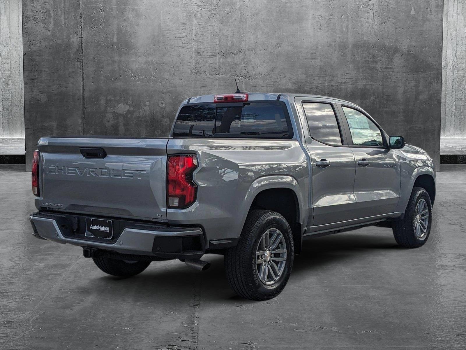 2024 Chevrolet Colorado Vehicle Photo in GREENACRES, FL 33463-3207