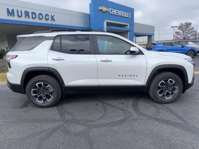 2025 Chevrolet Equinox Vehicle Photo in MANHATTAN, KS 66502-5036