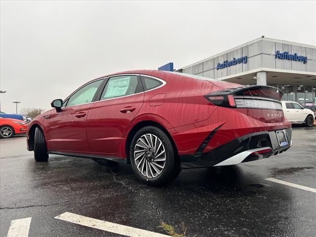 2025 Hyundai SONATA Hybrid Vehicle Photo in Shiloh, IL 62269