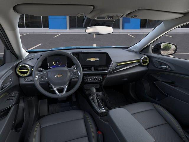 2025 Chevrolet Trax Vehicle Photo in RIVERSIDE, CA 92504-4106