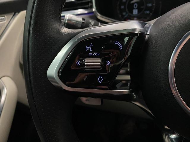 2021 Jaguar F-PACE Vehicle Photo in Appleton, WI 54913