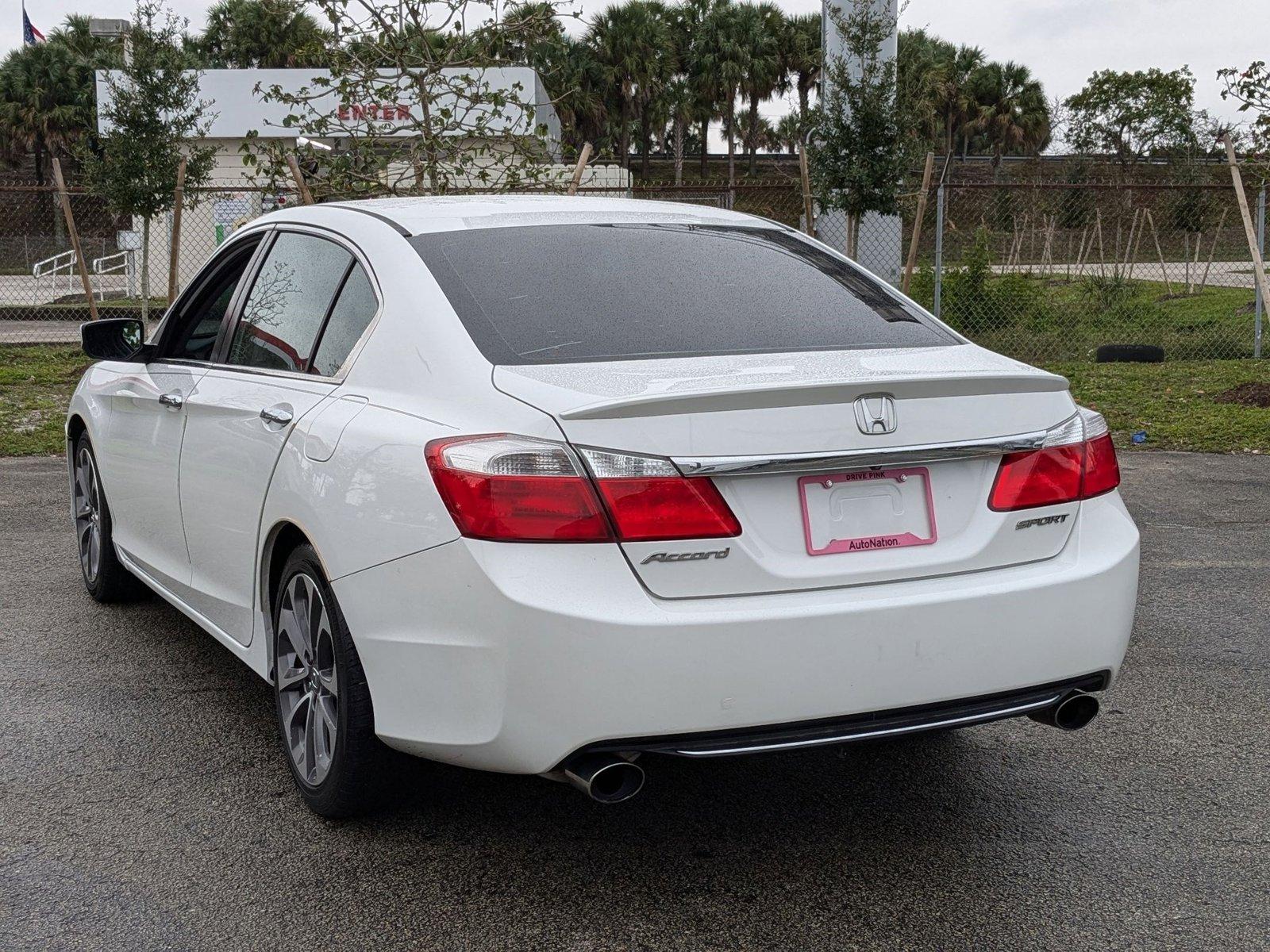 2014 Honda Accord Sedan Vehicle Photo in Miami, FL 33015