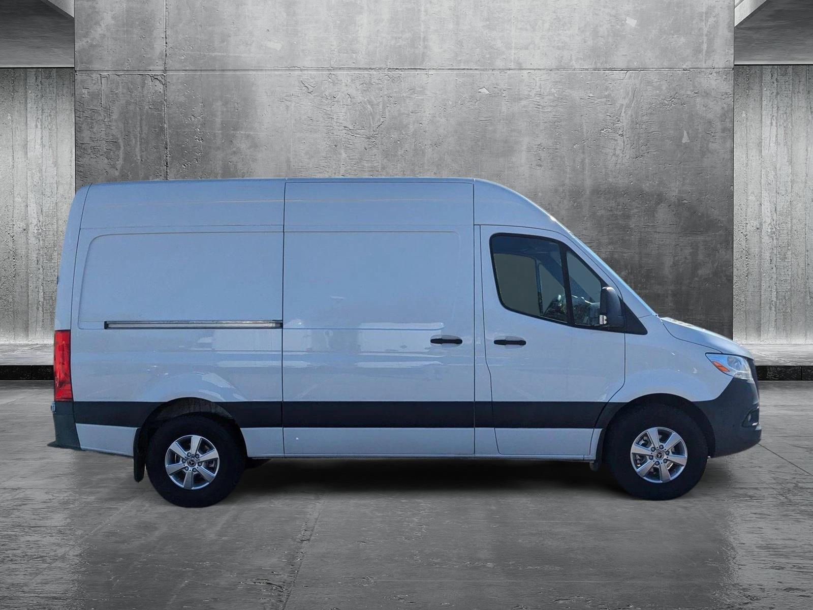 2022 Mercedes-Benz Sprinter Cargo Van Vehicle Photo in Wesley Chapel, FL 33544