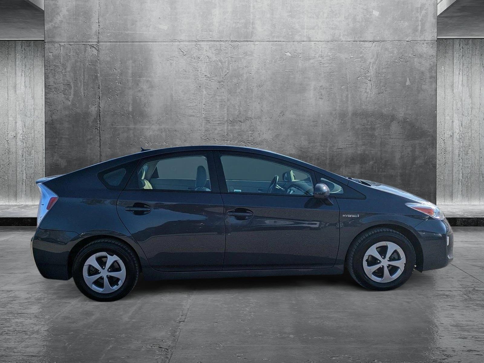 2013 Toyota Prius Vehicle Photo in Spokane Valley, WA 99212