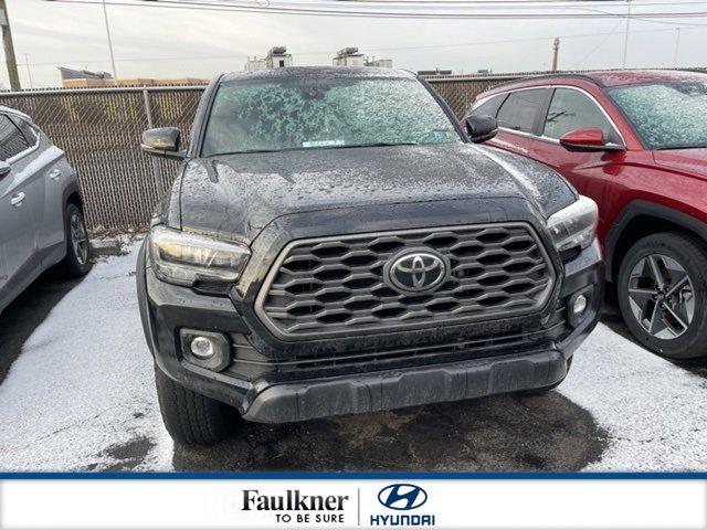 2022 Toyota Tacoma 4WD Vehicle Photo in Philadelphia, PA 19116