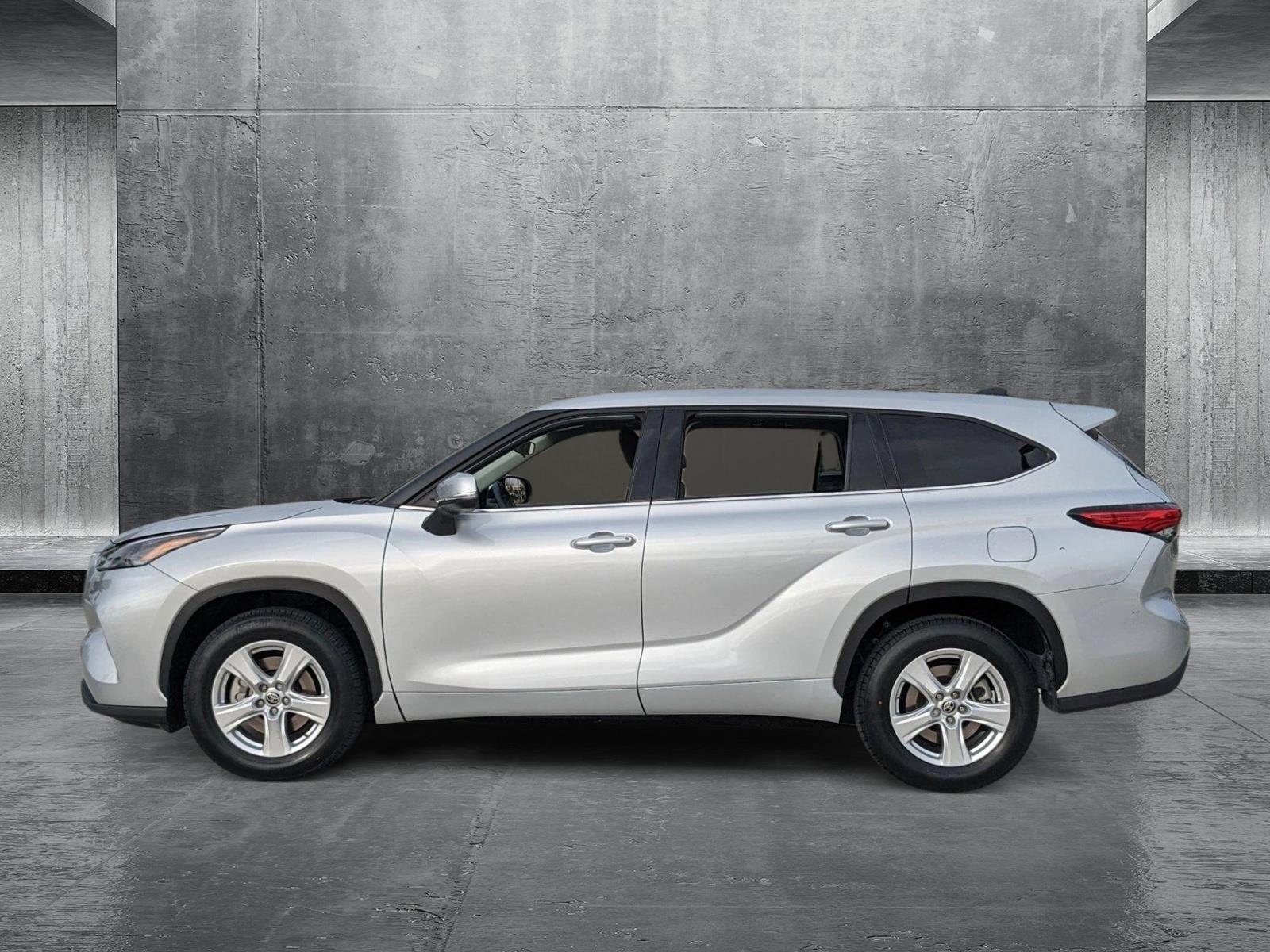 2022 Toyota Highlander Vehicle Photo in Davie, FL 33331